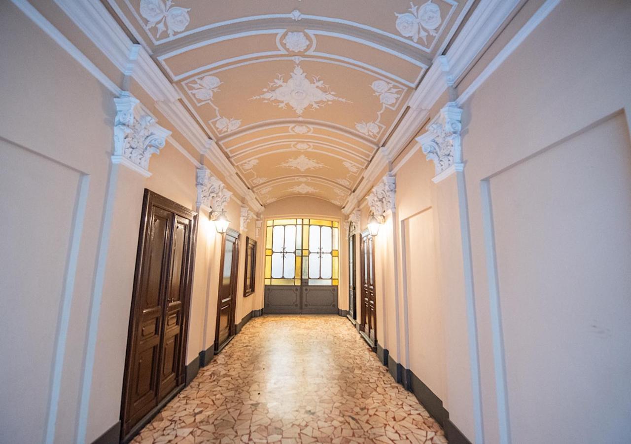 Apartment Porta Nuova Comodita In Centro A Turin
