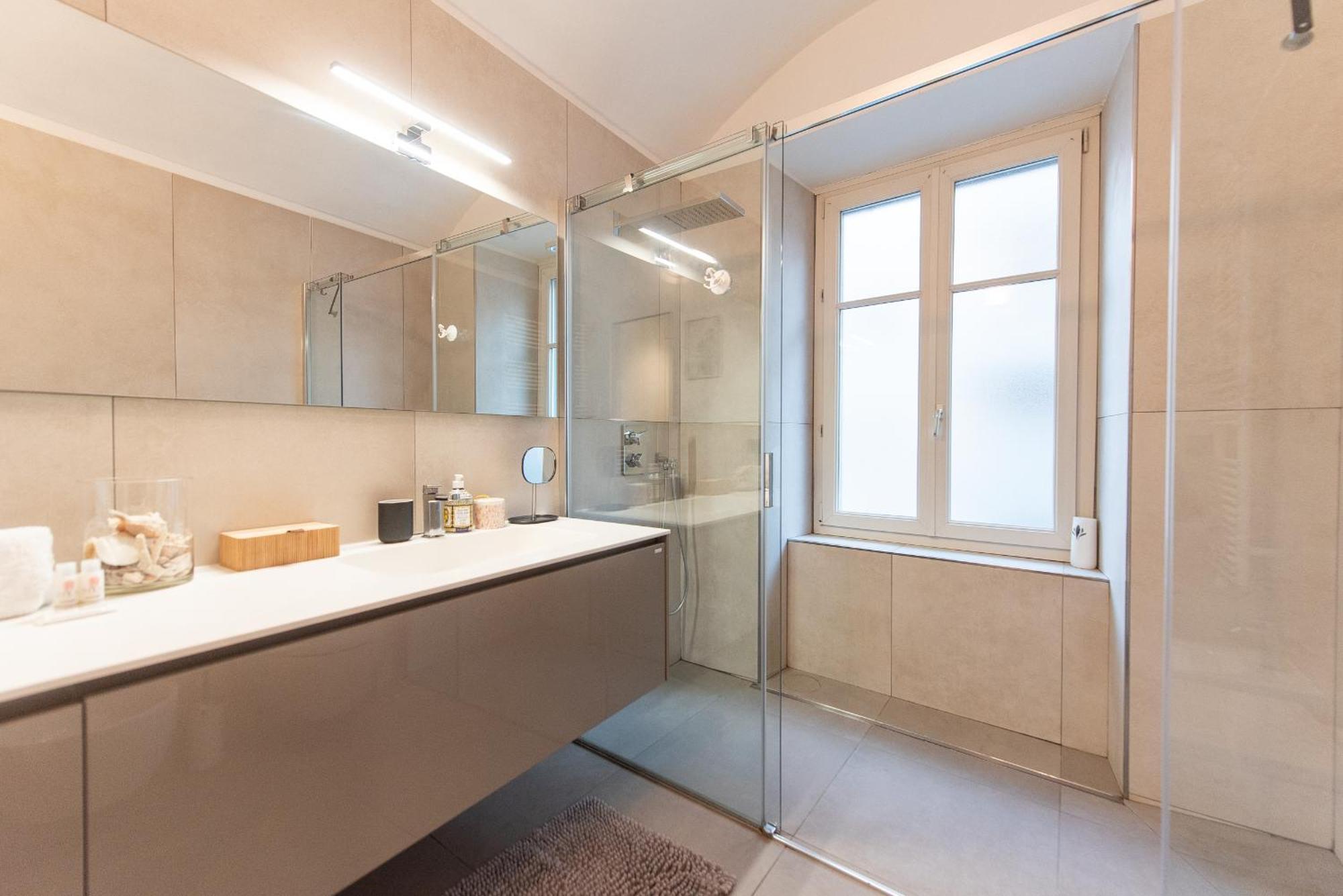 Apartment Porta Nuova Comodita In Centro A Turin